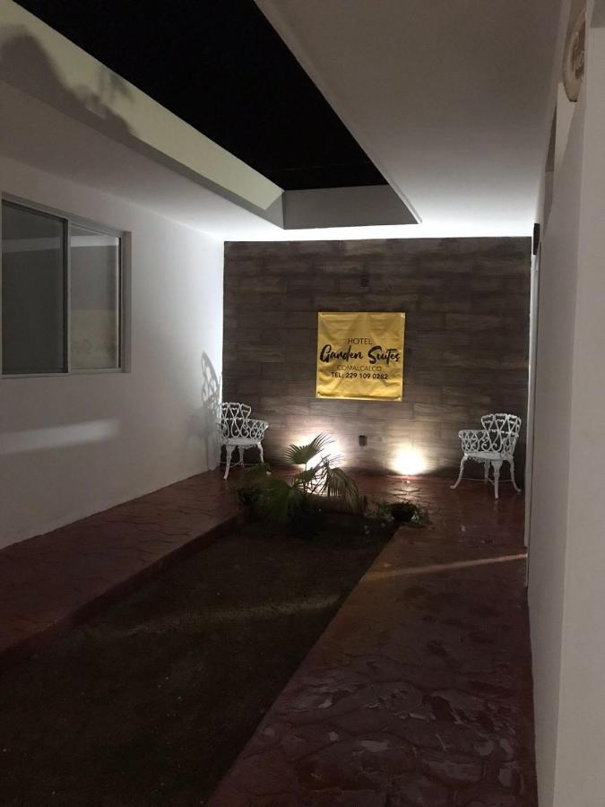 Garden Suites Comalcalco Екстериор снимка