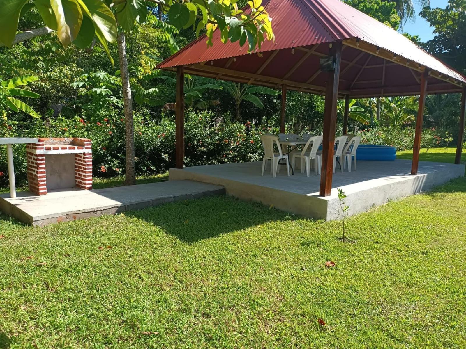 Garden Suites Comalcalco Екстериор снимка